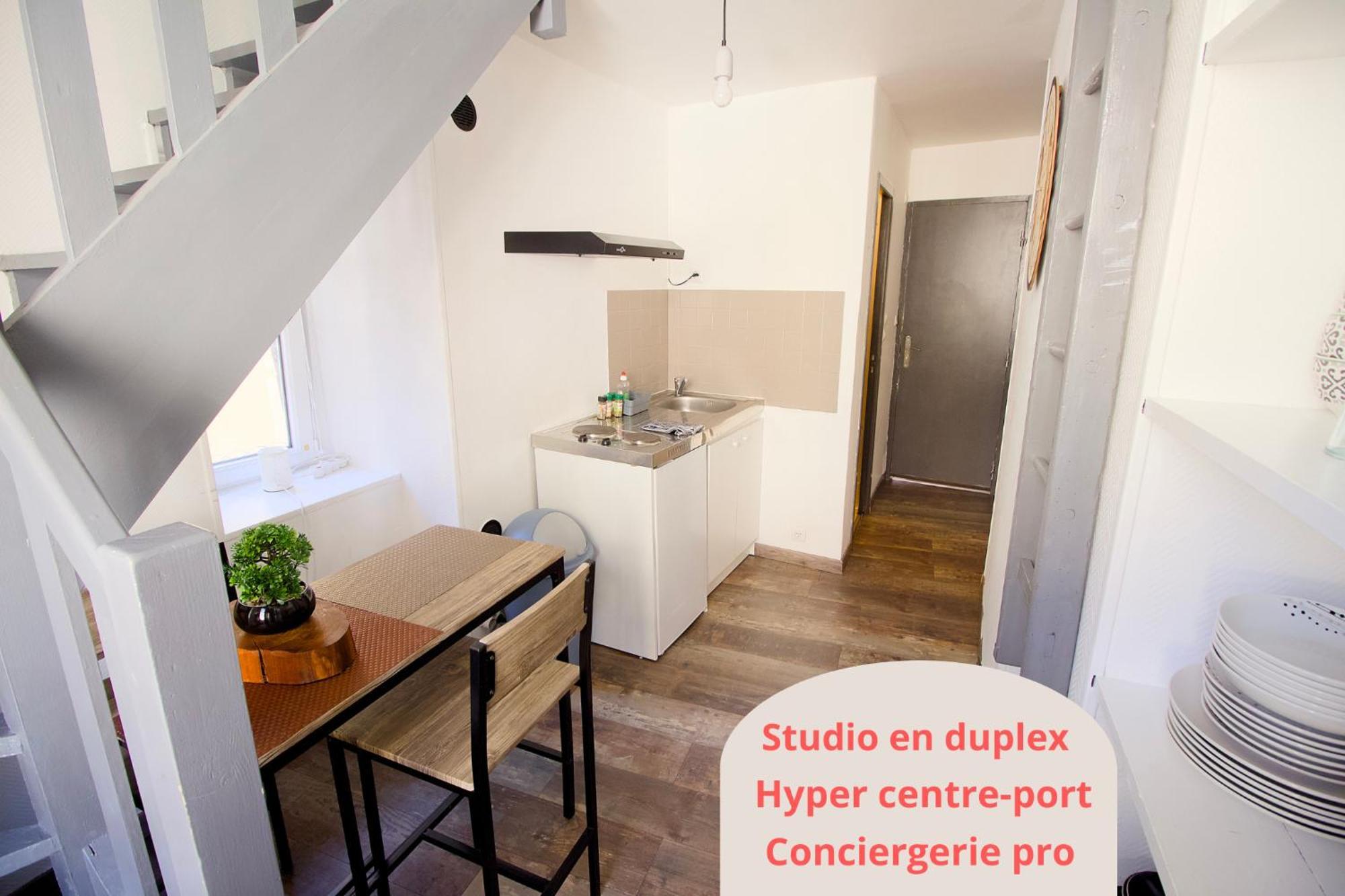 Petit Duplex Lumineux, Hyper Centre A 2 Pas Du Port, Intendance Luxury Host Cherbourg-en-Cotentin Esterno foto