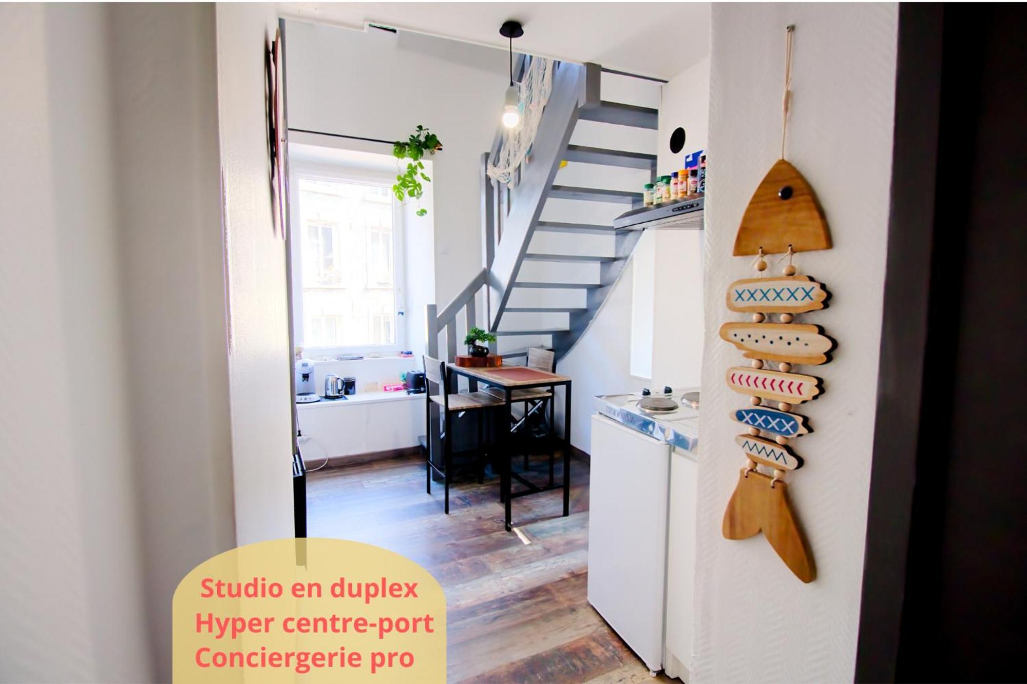 Petit Duplex Lumineux, Hyper Centre A 2 Pas Du Port, Intendance Luxury Host Cherbourg-en-Cotentin Esterno foto
